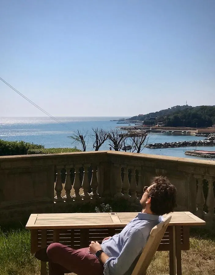 Appartamenti Fronte Mare Castiglioncello