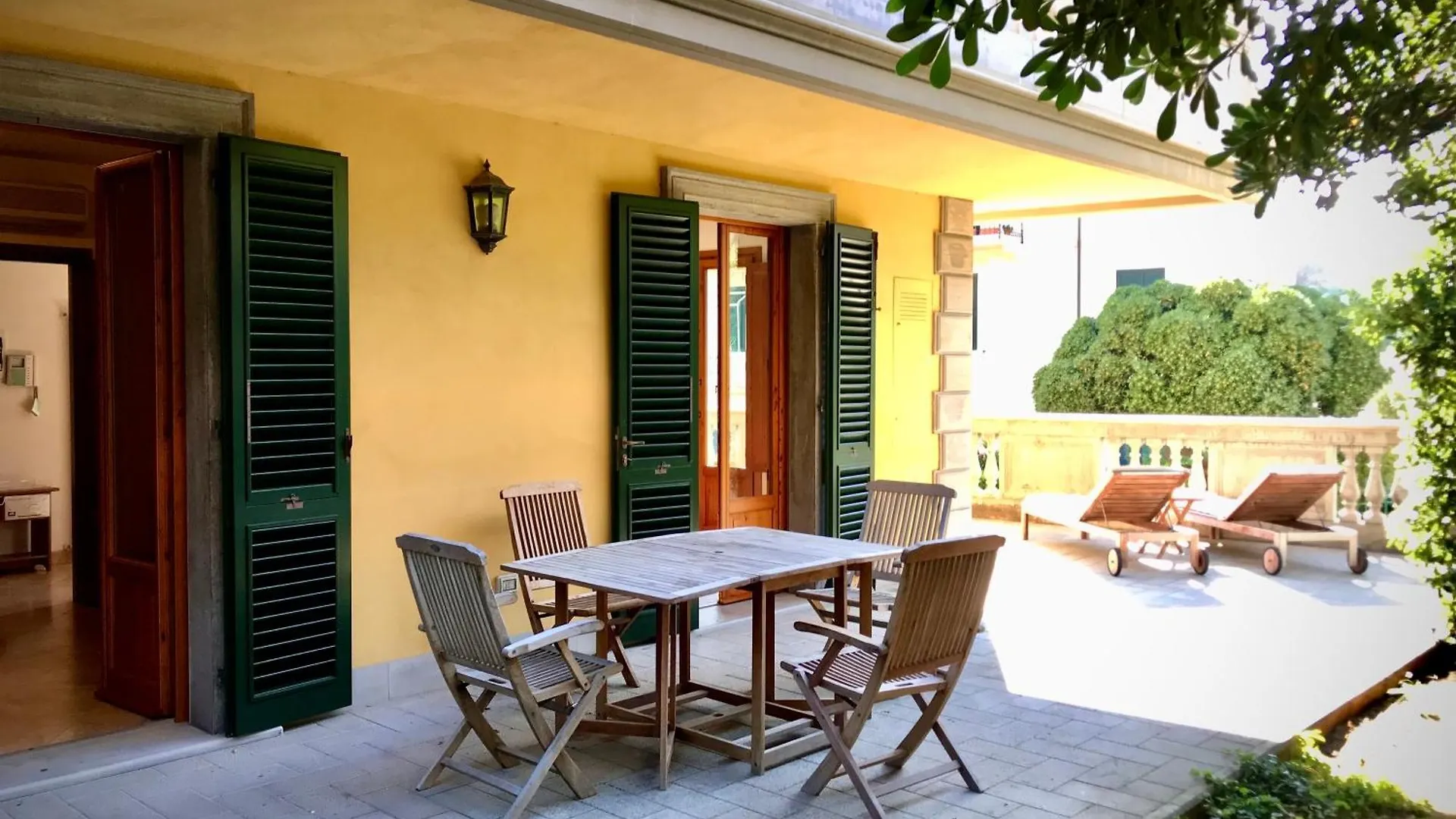 Apartment Appartamenti Fronte Mare Castiglioncello