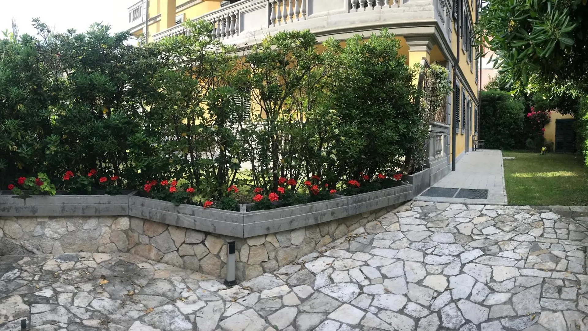 Appartamenti Fronte Mare Castiglioncello 0*,